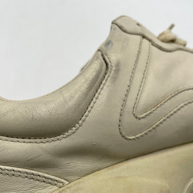 【現状渡し品】【メンズ】 GUCCI グッチ RHYTON LEATHER SNEAKER 500877 ライトン レザー スニーカー 靴 183-261007-sa-01-teih サイズ：27cm カラー：アイボリー 万代Net店