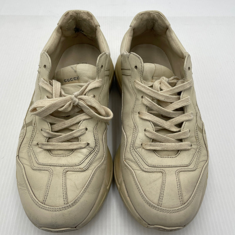 【現状渡し品】【メンズ】 GUCCI グッチ RHYTON LEATHER SNEAKER 500877 ライトン レザー スニーカー 靴 183-261007-sa-01-teih サイズ：27cm カラー：アイボリー 万代Net店