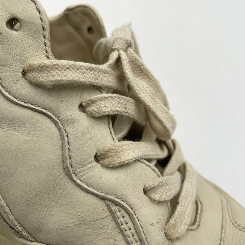 【現状渡し品】【メンズ】 GUCCI グッチ RHYTON LEATHER SNEAKER 500877 ライトン レザー スニーカー 靴 183-261007-sa-01-teih サイズ：27cm カラー：アイボリー 万代Net店