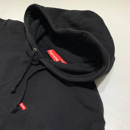 【中古品】【メンズ】 Supreme シュプリーム SMALL BOX LOGO HOODED SWEATSHIRT スモールボックス ロゴ フーディ スウェットシャツ トップス プルオーバーパーカー 149-260920-ko-05-teih サイズ：M カラー：ブラック 万代Net店