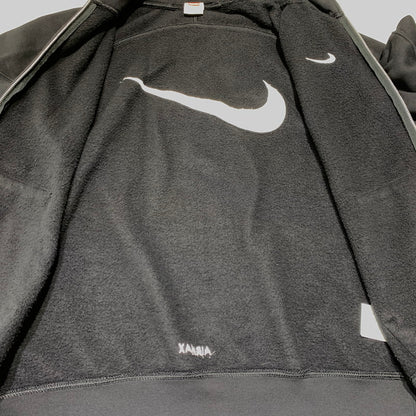 【中古品】【メンズ】 Supreme シュプリーム × NIKE ナイキ 別注 コラボ ZIP UP HOODED SWEATSHIRT HF9633-010 ジップアップ フーディ スウェットシャツ トップス ジップアップパーカー 149-260920-ko-07-teih サイズ：M カラー：ブラック 万代Net店