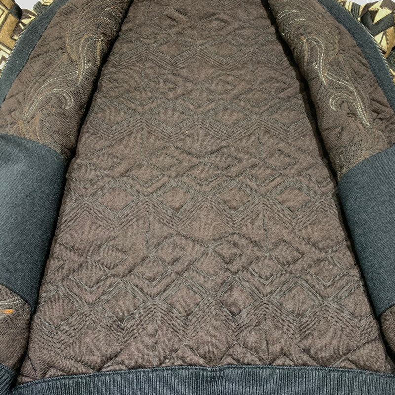 【中古品】【メンズ】 GIANNI VERSACE ジャンニ・ヴェルサーチ KNIT BLOUSON ニット ブルゾン ライトアウター フルジップジャケット 141-260920-ko-15-teih サイズ：48 カラー：総柄 万代Net店