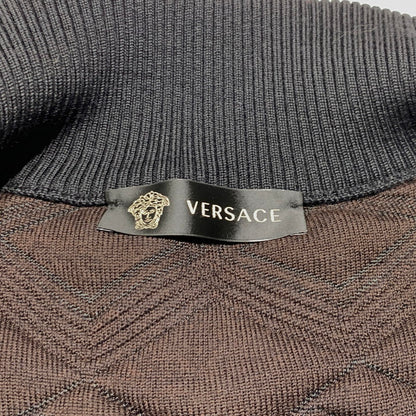 【中古品】【メンズ】 GIANNI VERSACE ジャンニ・ヴェルサーチ KNIT BLOUSON ニット ブルゾン ライトアウター フルジップジャケット 141-260920-ko-15-teih サイズ：48 カラー：総柄 万代Net店