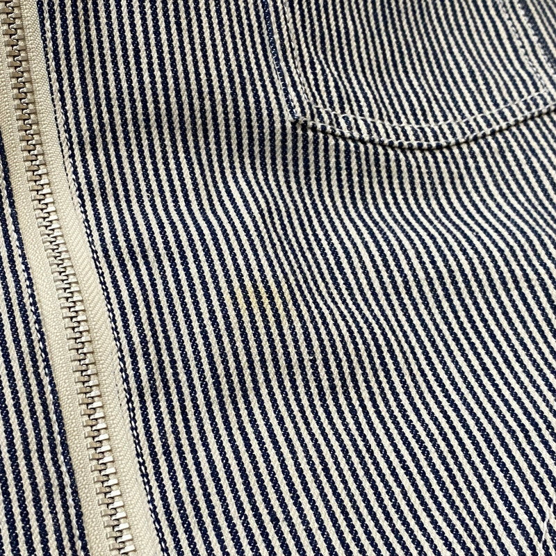 【中古品】【メンズ】 STUSSY ステューシー HICKORY STRIPE ZIP UP HOODIE ヒッコリー ストライプ ジップ アップ フーディ 長袖 142-260922-sa-04-teih サイズ：XL カラー：ストライプ 万代Net店