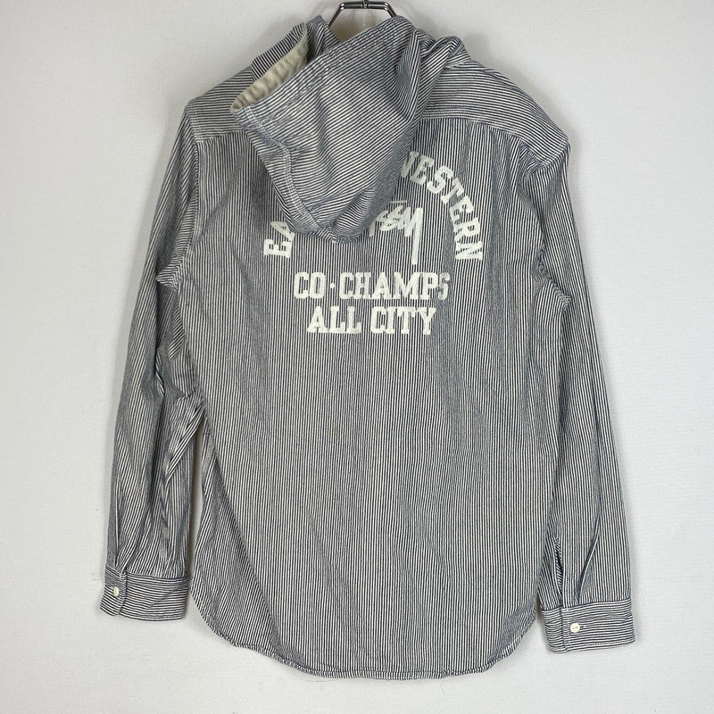 【中古品】【メンズ】 STUSSY ステューシー HICKORY STRIPE ZIP UP HOODIE ヒッコリー ストライプ ジップ アップ フーディ 長袖 142-260922-sa-04-teih サイズ：XL カラー：ストライプ 万代Net店