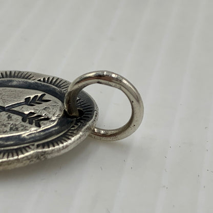 【中古品】【メンズ】 hemlock ヘムロック CROSS ARROW METAL クロスアローメタル トップ アクセサリー ペンダントトップ 192-260926-ko-20-teih カラー：シルバー 万代Net店