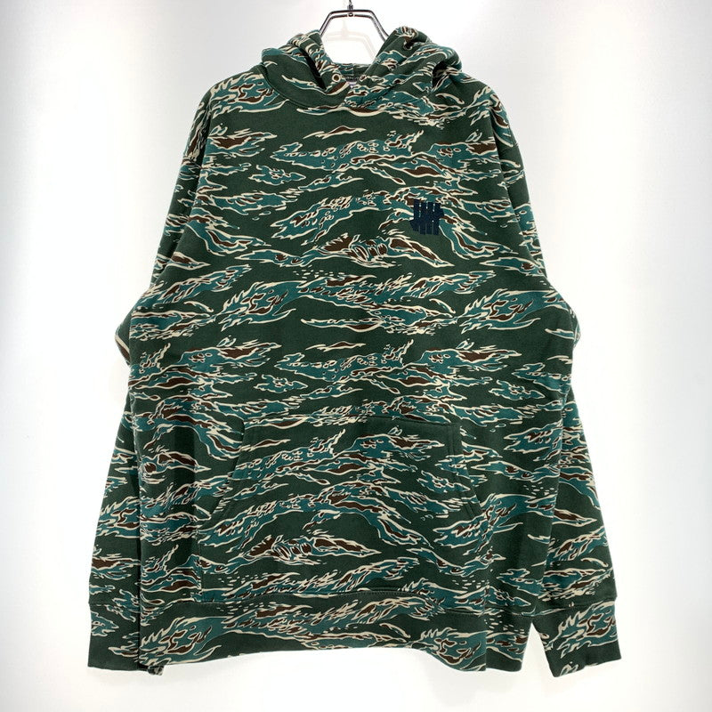 【中古品】【メンズ】 UNDEFEATED アンディフィーテッド TIGER CAMO ICON HOODIE 210077009020 タイガーカモ アイコン フーディ トップス プルオーバーパーカー 142-260923-ko-07-teih サイズ：XL カラー：カモ柄 万代Net店