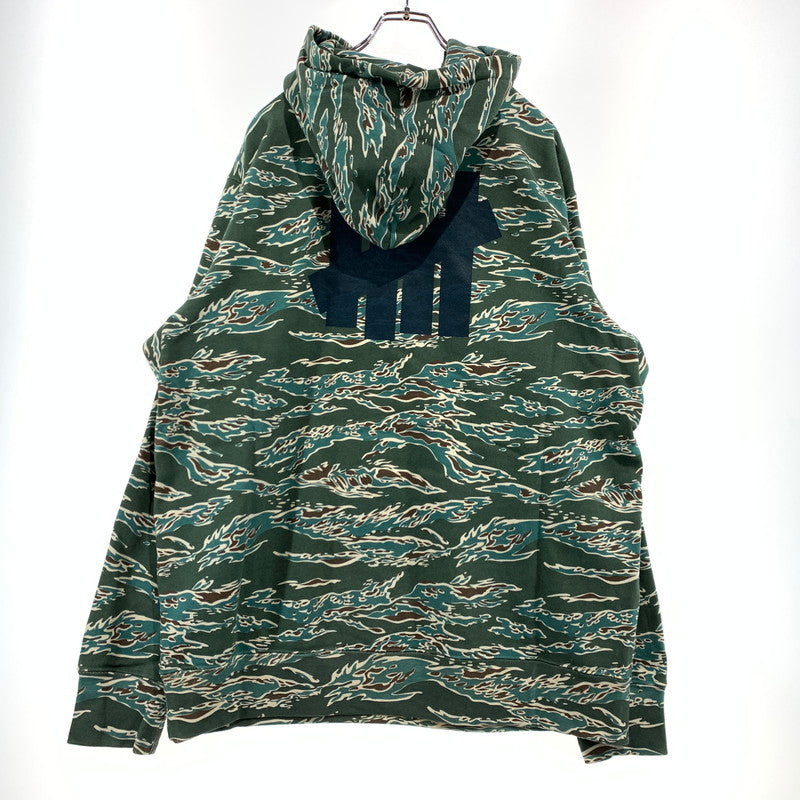 【中古品】【メンズ】 UNDEFEATED アンディフィーテッド TIGER CAMO ICON HOODIE 210077009020 タイガーカモ アイコン フーディ トップス プルオーバーパーカー 142-260923-ko-07-teih サイズ：XL カラー：カモ柄 万代Net店
