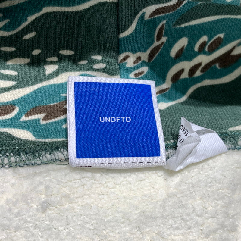 【中古品】【メンズ】 UNDEFEATED アンディフィーテッド TIGER CAMO ICON HOODIE 210077009020 タイガーカモ アイコン フーディ トップス プルオーバーパーカー 142-260923-ko-07-teih サイズ：XL カラー：カモ柄 万代Net店