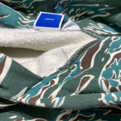【中古品】【メンズ】 UNDEFEATED アンディフィーテッド TIGER CAMO ICON HOODIE 210077009020 タイガーカモ アイコン フーディ トップス プルオーバーパーカー 142-260923-ko-07-teih サイズ：XL カラー：カモ柄 万代Net店