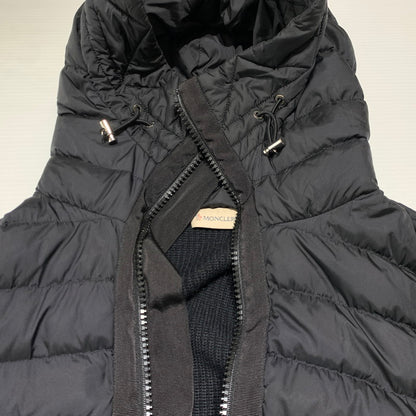 【中古品】【メンズ】 MONCLER モンクレール MAGLIONE TRICOT CARDIGAN E20919402800 マリオーネ トリコット カーディガン ダウンジャケット ニット 141-260923-ko-13-teih サイズ：M カラー：ブラック 万代Net店
