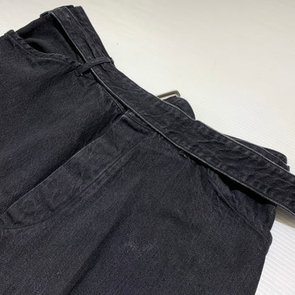 【中古品】【メンズ】 COMOLI コモリ 22AW BELTTED DENIM PANTS W03-03001 ベルテッド デニムパンツ ボトムス ジーンズ 151-260923-ko-23-teih サイズ：3 カラー：ブラック 万代Net店