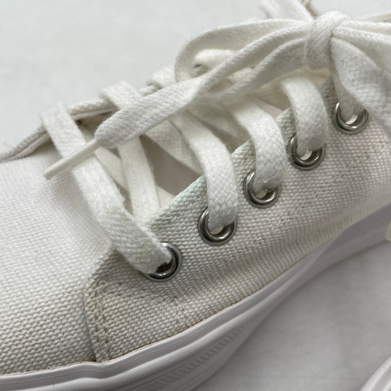 【中古品】【レディース】 CELINE セリーヌ TRIOMPHE JANE LOW LACE-UP LOW SNEAKER トリオンフ ジェーン レースアップ ロースニーカー 183-260924-yo-08-teih サイズ：35(22cm相当) カラー：ホワイト 万代Net店