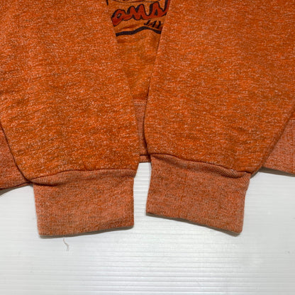 【現状渡し品】【メンズ】 Champion チャンピオン KANSAS SWEAT VINTAGE カンザス スウェット トップス ヴィンテージ 青刺繍タグ 145-260923-ko-04-teih サイズ：M カラー：オレンジ 万代Net店