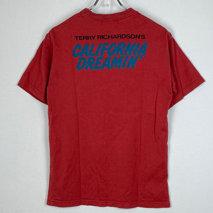【中古品】【メンズ】 HYSTERIC GLAMOUR ヒステリックグラマー × PLAYBOY プレイボーイ TERRY RICHARDSON CALIFORNIA DREAMIN TEE12171CT02 テリー リチャード ソン Ｔシャツ 140-260923-sa-07-teih サイズ：XS カラー：レッド 万代Net店