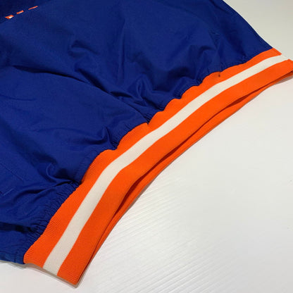 【中古品】【メンズ】 NIKE ナイキ × COOPERS TOWN クーパーズタウン 別注 コラボ V-NECK PULLOVER JACKET NEW YORK ブイ ネック プルオーバージャケット ライトアウター 148-260923-ko-12-teih サイズ：L カラー：ブルー 万代Net店