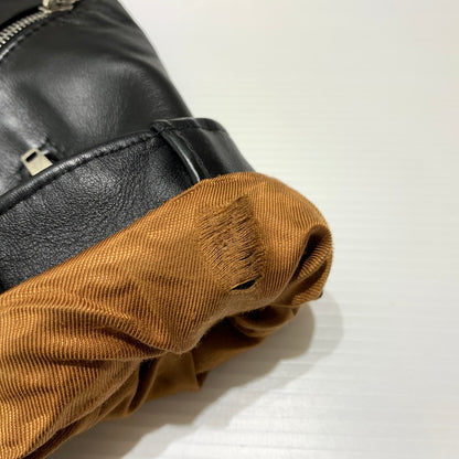 【現状渡し品】【メンズ】 LEWIS LEATHERS ルイスレザー LIGHTNING TIGHT FIT COWHIDE 391T ライトニング タイトフィット カウハイド アウター レザージャケット 145-260923-ko-19-teih サイズ：38 カラー：ブラック 万代Net店
