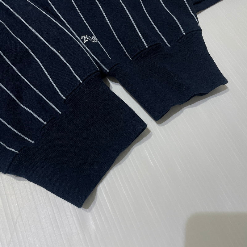 【中古品】【メンズ】 Supreme シュプリーム 26SS DEVIL S LOGO ZIP UP HOODED SWEATSHIRT STRIPE デビル Sロゴ ジップアップフーデッド スウェット ストライプ アウター 149-260925-ss-03-teih サイズ：XL カラー：ネイビー 万代Net店
