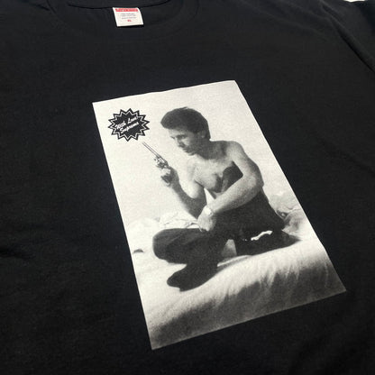 【中古品】【メンズ】 Supreme シュプリーム × LARRY CLARK ラリークラーク 別注コラボ 26AW GUN S/S TEE ガン ショートスリーブTシャツ 半袖トップス 149-260925-ss-01-teih サイズ：XL カラー：ブラック 万代Net店