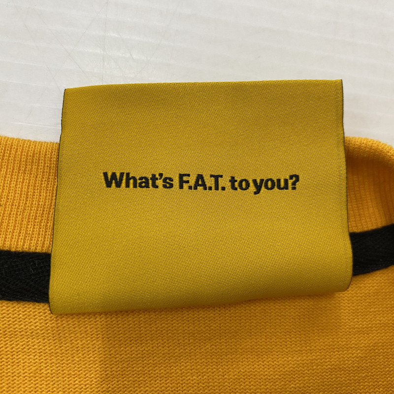 【中古品】【メンズ】 FAT エフエイティー SINGA S/S TEE F32610-09 シンガ ショートスリーブTシャツ 半袖トップス 142-261019-ss-01-teih サイズ：SKINNY カラー：イエロー 万代Net店