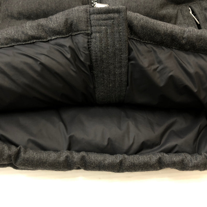 【中古品】【メンズ】 MONCLER モンクレール MONTGENEVRE B20914033805 54272 モンジュネーヴル アウター 144-260925-sa-09-teih サイズ：1 カラー：グレー 万代Net店