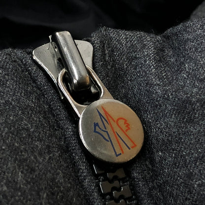 【中古品】【メンズ】 MONCLER モンクレール MONTGENEVRE B20914033805 54272 モンジュネーヴル アウター 144-260925-sa-09-teih サイズ：1 カラー：グレー 万代Net店
