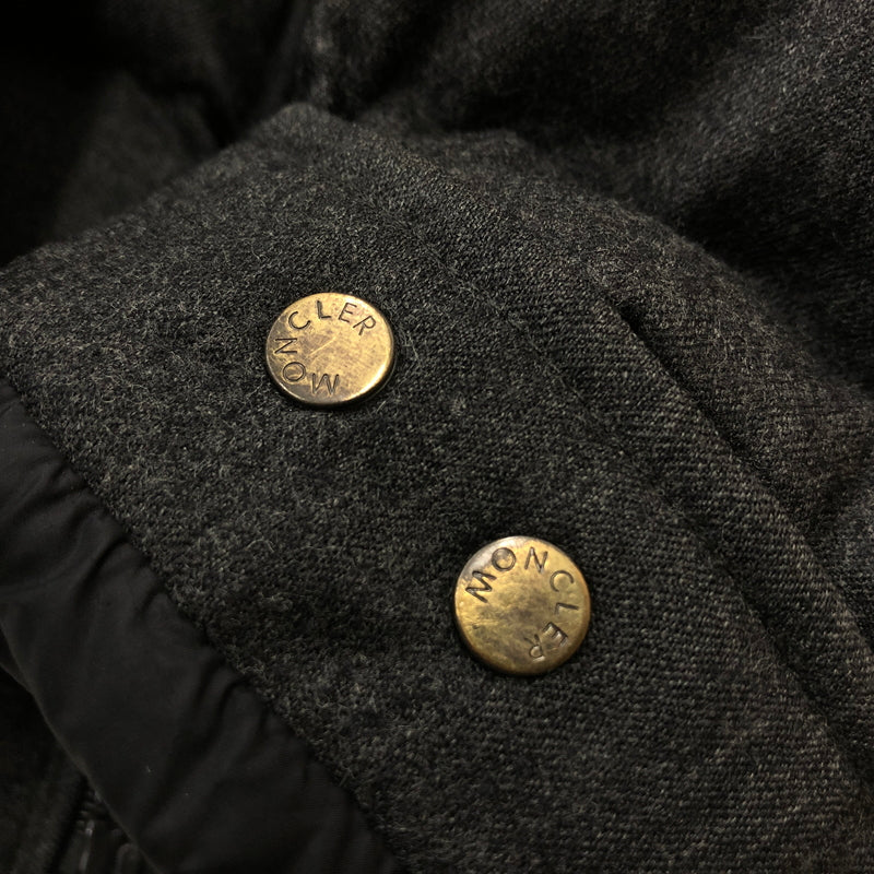 【中古品】【メンズ】 MONCLER モンクレール MONTGENEVRE B20914033805 54272 モンジュネーヴル アウター 144-260925-sa-09-teih サイズ：1 カラー：グレー 万代Net店