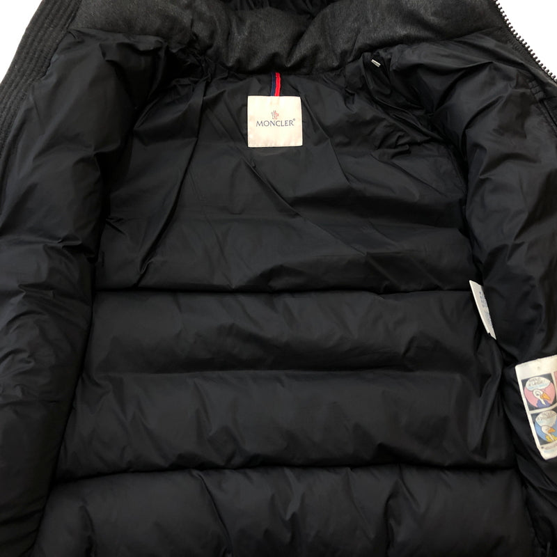 【中古品】【メンズ】 MONCLER モンクレール MONTGENEVRE B20914033805 54272 モンジュネーヴル アウター 144-260925-sa-09-teih サイズ：1 カラー：グレー 万代Net店
