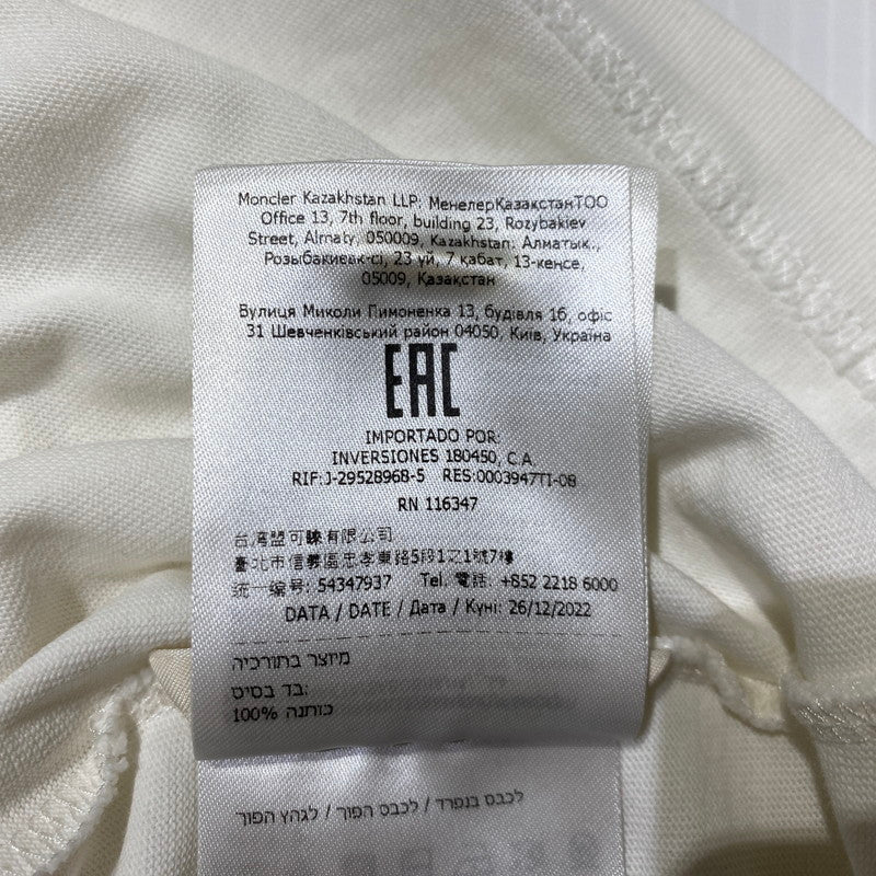 【中古品】【メンズ】 Moncler モンクレール 3D GRENOBLE S/S T-SHIRT I20978C00005 83927 立体ロゴ グルノーブル ショートスリーブTシャツ 半袖トップス 141-260928-ss-01-teih サイズ：S/※襟周り、他汚れ有 カラー：ホワイト 万代Net店