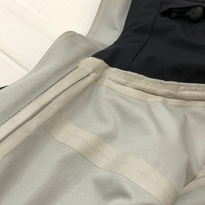 【中古品】【メンズ】 DESCENTE デサイト ALLTERRAIN HARD SHELL JACKET DAMRGC32 オルテライン ハードシェル ジャケット アウター 144-260925-sa-02-teih サイズ：M カラー：ブラック 万代Net店