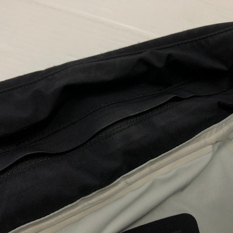 【中古品】【メンズ】 DESCENTE デサイト ALLTERRAIN HARD SHELL JACKET DAMRGC32 オルテライン ハードシェル ジャケット アウター 144-260925-sa-02-teih サイズ：M カラー：ブラック 万代Net店