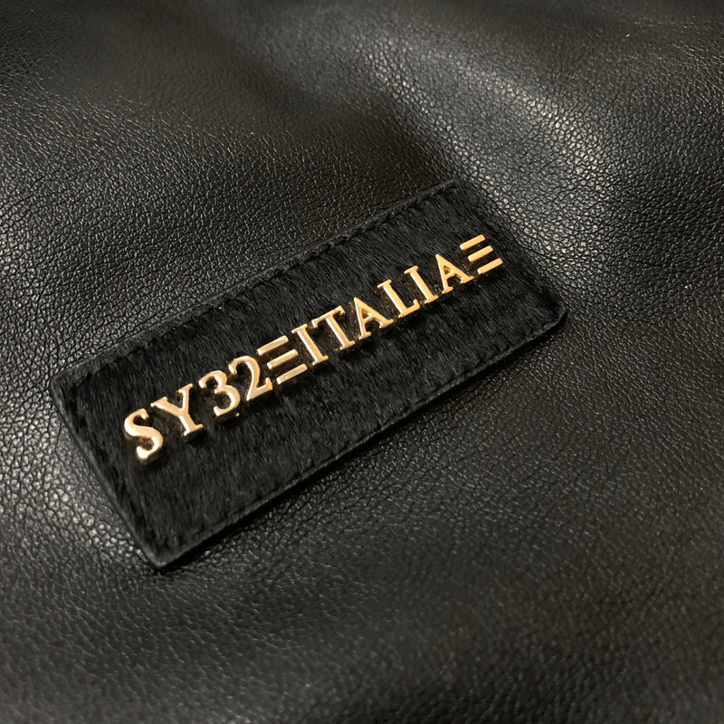 【中古品】【メンズ】 Y32 BY SWEET YEARS エスワイサーティトゥ バイ スウィートイヤーズ FAKE LEATHER ZIP HOODIE 15524 フェイク レザー ジップ フーディ アウター 141-260925-sa-04-teih サイズ：M カラー：ブラック 万代Net店