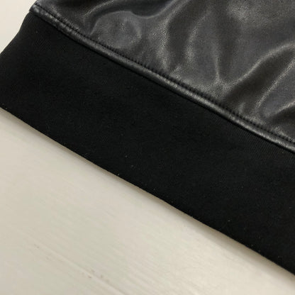 【中古品】【メンズ】 Y32 BY SWEET YEARS エスワイサーティトゥ バイ スウィートイヤーズ FAKE LEATHER ZIP HOODIE 15524 フェイク レザー ジップ フーディ アウター 141-260925-sa-04-teih サイズ：M カラー：ブラック 万代Net店
