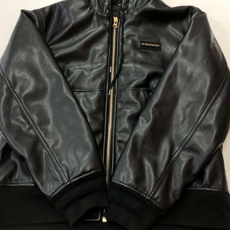 【中古品】【メンズ】 Y32 BY SWEET YEARS エスワイサーティトゥ バイ スウィートイヤーズ FAKE LEATHER ZIP HOODIE 15524 フェイク レザー ジップ フーディ アウター 141-260925-sa-04-teih サイズ：M カラー：ブラック 万代Net店