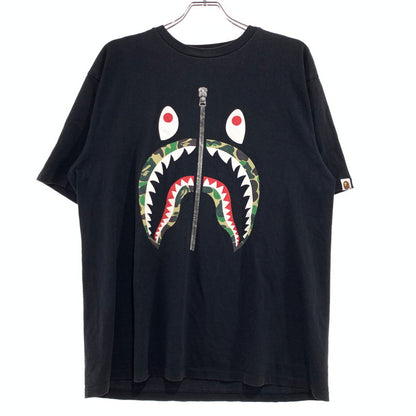 【中古品】【メンズ】 A BATHING APE アベイシングエイプ SHARK LOGO S/S TEE 001TEJ801013M シャーク ロゴ ショートスリーブ Tシャツ 半袖 トップス 142-260927-ko-02-teih サイズ：XL カラー：ブラック 万代Net店
