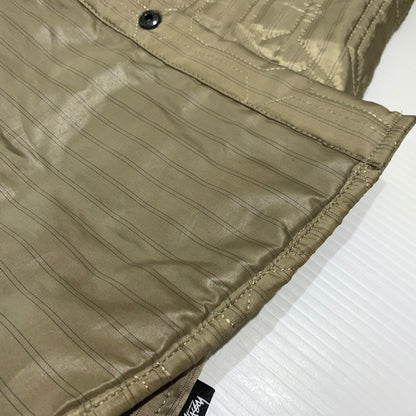 【中古品】【メンズ】 STUSSY ステューシー QUILTED JACKET 1110139 キルティング ジャケット ライトアウター 142-260927-ko-11-teih サイズ：M カラー：ベージュ系 万代Net店