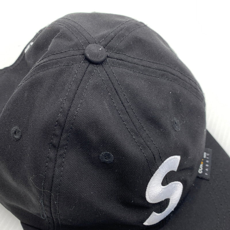 【現状渡し品】【メンズ】 SUPREME シュプリーム CORDURA S LOGO 6-PANEL CAP コーデュラ ロゴ 6パネル キャップ 帽子 149-260927-ko-31-teih カラー：ブラック 万代Net店