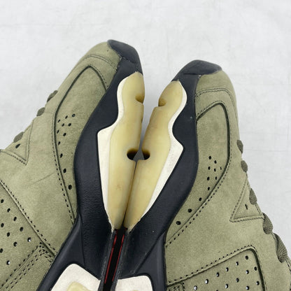 【中古品】【メンズ】 NIKE ナイキ× TRAVIS SCOTT トラヴィス・スコット 別注コラボ AIR JORDAN 6 RETRO "MEDIUM OLIVE" CN1084-200 エアジョーダン6 レトロ ミディアムオリーブ スニーカー 靴 160-260926-yo-13-teih サイズ：27.5cm カラー：カーキ 万代Net店