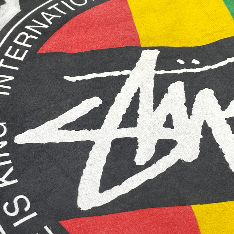 【現状渡し品】【メンズ】 STUSSY ステューシー × CACTUS PLANT FLEA MARKET INTERNATIONAL カタクス プラント フリーマーケット インターナショナル 別注コラボ T-SHIRT Tシャツ 半袖 トップス 142-260929-sa-23-teih サイズ：L カラー：ホワイト 万代Net店