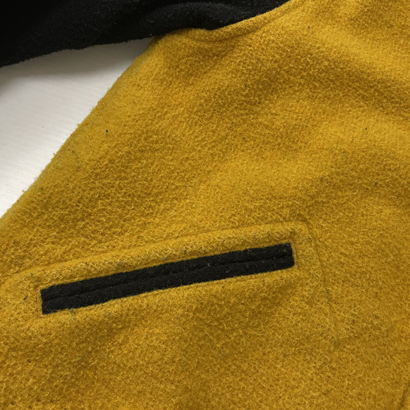 【中古品】【メンズ】 STUSSY ステューシー JACKSON VARSITY JACKET ジャクソン バーシティ ジャケット アウター 142-260929-yo-01-teih サイズ：M カラー：マスタード 万代Net店