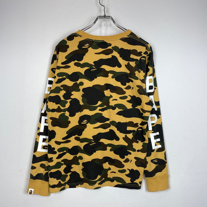【中古品】【メンズ】 A BATHING APE アベイシングエイプ LOGO L/S TEE 001LTK701001M ロゴ ロングスリーブTシャツ 長袖トップス 142-261003-ss-02-teih サイズ：M カラー：カモ柄 万代Net店