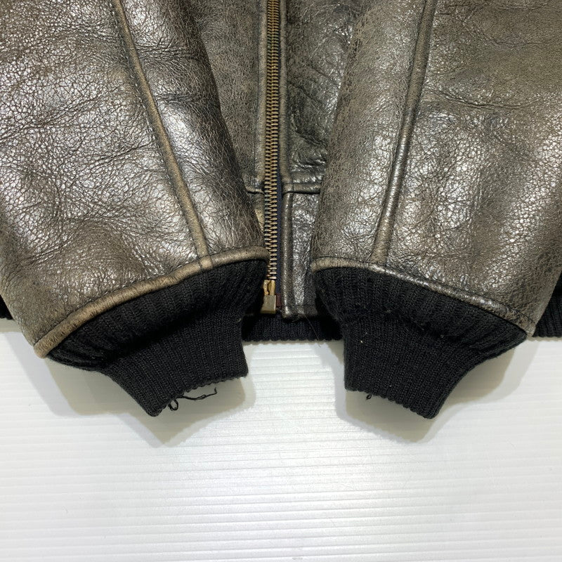 【現状渡し品】【メンズ】 AVIREX アヴィレックス MOUTON FLIGHT JACKET AC-17755 ムートン フライト ジャケット アウター 145-261001-ko-05-teih サイズ：40 カラー：ブラウン 万代Net店