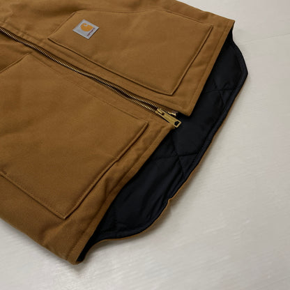 【中古品】【メンズ】 Carhartt カーハート DUCK VEST ARCTIC QUILT LINED V01BRN ダックベスト アークティック キルトライニング アウター 145-261003-ss-01-teih サイズ：S カラー：ブラウン 万代Net店