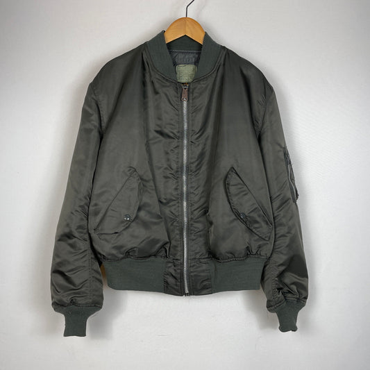 【中古品】【メンズ】 Alpha Industries アルファインダストーリーズ MA-1 JACKET MIL-J-82790J フライトジャケット アウター ミリタリー 145-261003-ss-06-teih サイズ：XL カラー：カーキ 万代Net店