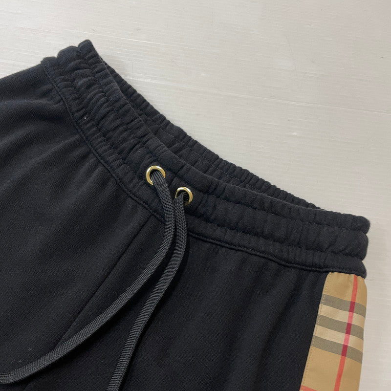 【中古品】【メンズ】 BURBERRY バーバリー VINTAGE CHECK PANEL LOGO SWEAT PANTS 8024541 71L ヴィンテージ チェックパネル ロゴ スウェット パンツ ボトムス 152-260929-yo-14-teih サイズ：XS カラー：ブラック 万代Net店