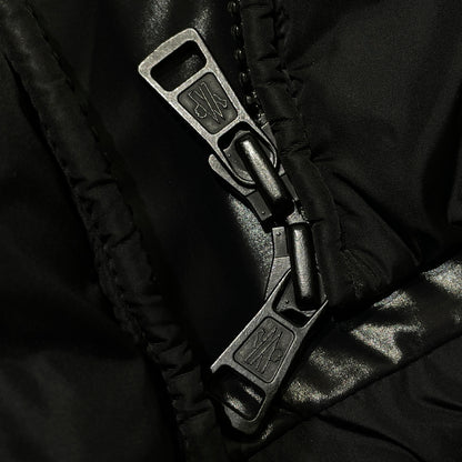 【現状渡し品】【メンズ】 MONCLER モンクレール MONTCLA GIUBBOTTO H20911B56900 C0300 モンクラ ジュボット アウター 141-260929-sa-01-teih カラー：ブラック 万代Net店