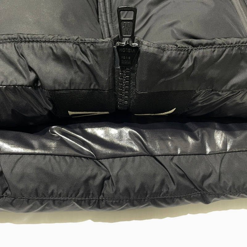 【現状渡し品】【メンズ】 MONCLER モンクレール MONTCLA GIUBBOTTO H20911B56900 C0300 モンクラ ジュボット アウター 141-260929-sa-01-teih カラー：ブラック 万代Net店