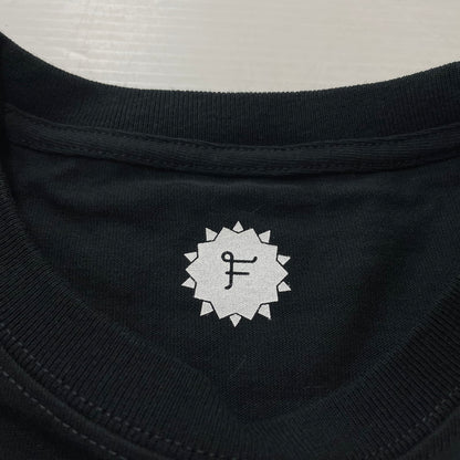 【中古品】【メンズ】 FILMARKS CULTURE WEAR フィルマ－クス × 銀河鉄道999 別注コラボ LOGO TEE ロゴ TSHIRT 復刻版 半袖 トップス 147-260929-yo-13-teih サイズ：XL カラー：ブラック 万代Net店