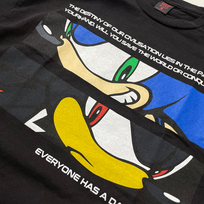 【中古品】【メンズ】 GEEKS RULE ギークスルール × SEGA セガ 別注コラボ SONIC VS SHADOW SILKSCREEN PRINTING T SHIRT ソニック ダークシャドウ シルクスクリーン プリント Tシャツ 半袖 トップス 140-260929-yo-11-teih サイズ：XL カラー：ブラック 万代Net店
