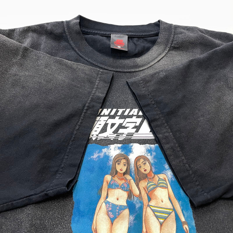 【中古品】【メンズ】 JDM TOURS ジェイディーエム ツアー × 頭文字D イニシャルD 別注コラボ 沙雪＆真子 PRINT S/S TEE プリント ショートスリーブ Tシャツ 半袖 トップス 140-260929-yo-12-teih サイズ：XL カラー：ブラック 万代Net店